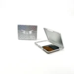 Iluminador con Mini Brocha | Black Nana