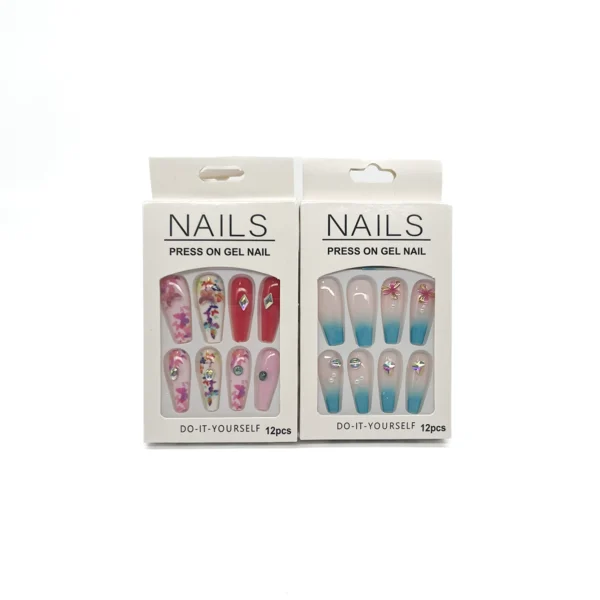 Uñas Decoradas con Gemas