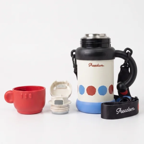 Termo con Taza Freedom con Correa y Manija 650ml.