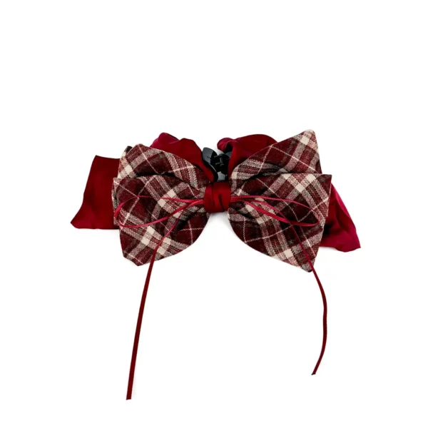 Broche Elegante Escoses Rojo