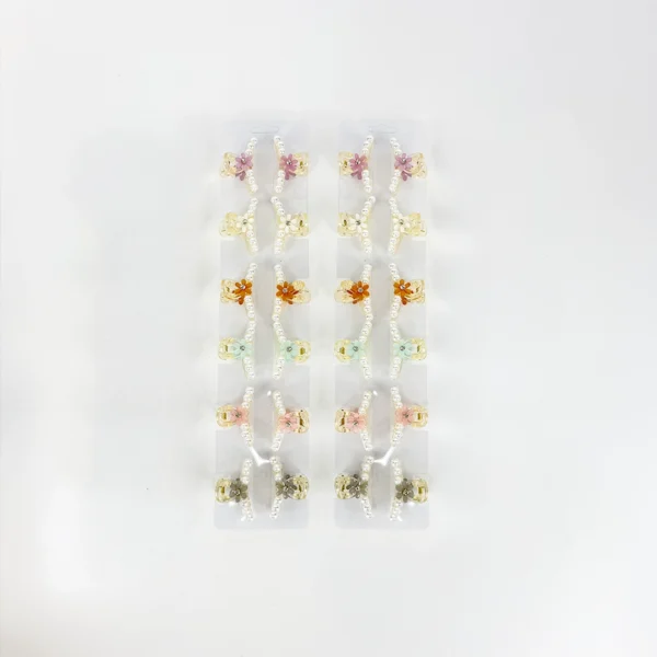Mini Broche Blanco Flor con Strass y Perlas