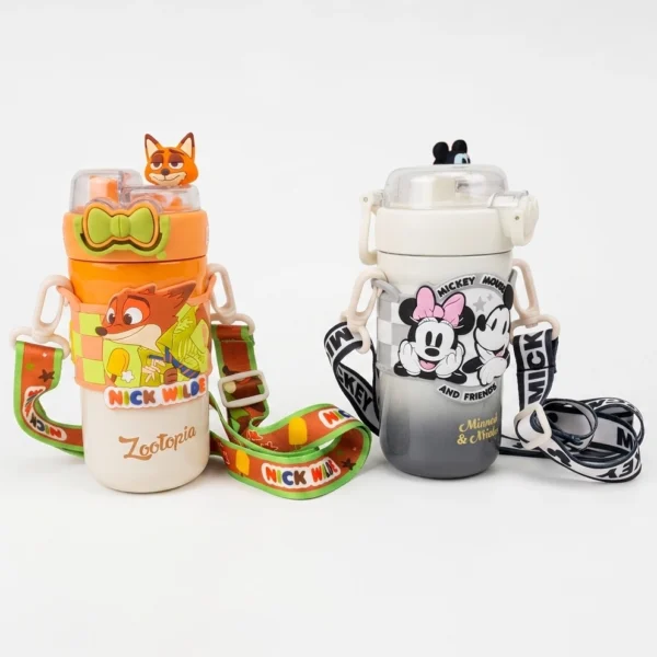 Termo Personajes Infantiles con Pico y Correa 550ml