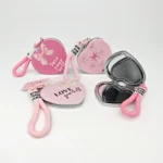Espejo Para Cartera con Llavero Corazón