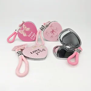 Espejo Para Cartera con Llavero Corazón