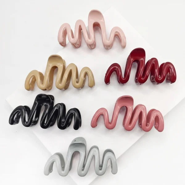 Broche Wave