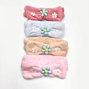 Vincha Skincare De Peluche Con Moño Y Flores