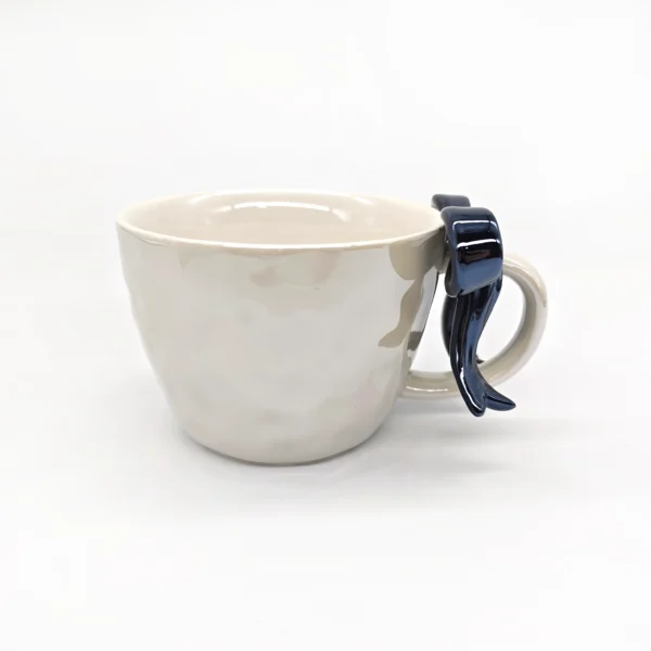 Taza de Cerámica con Moño