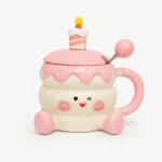 Taza Pastel de Cumpleaños con Tapa & Cuchara
