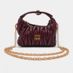 Cartera de Cuero Suave Fruncida