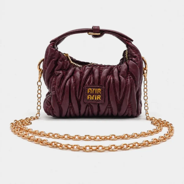 Cartera de Cuero Suave Fruncida