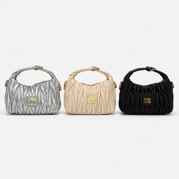 Cartera de Cuero Suave Fruncida